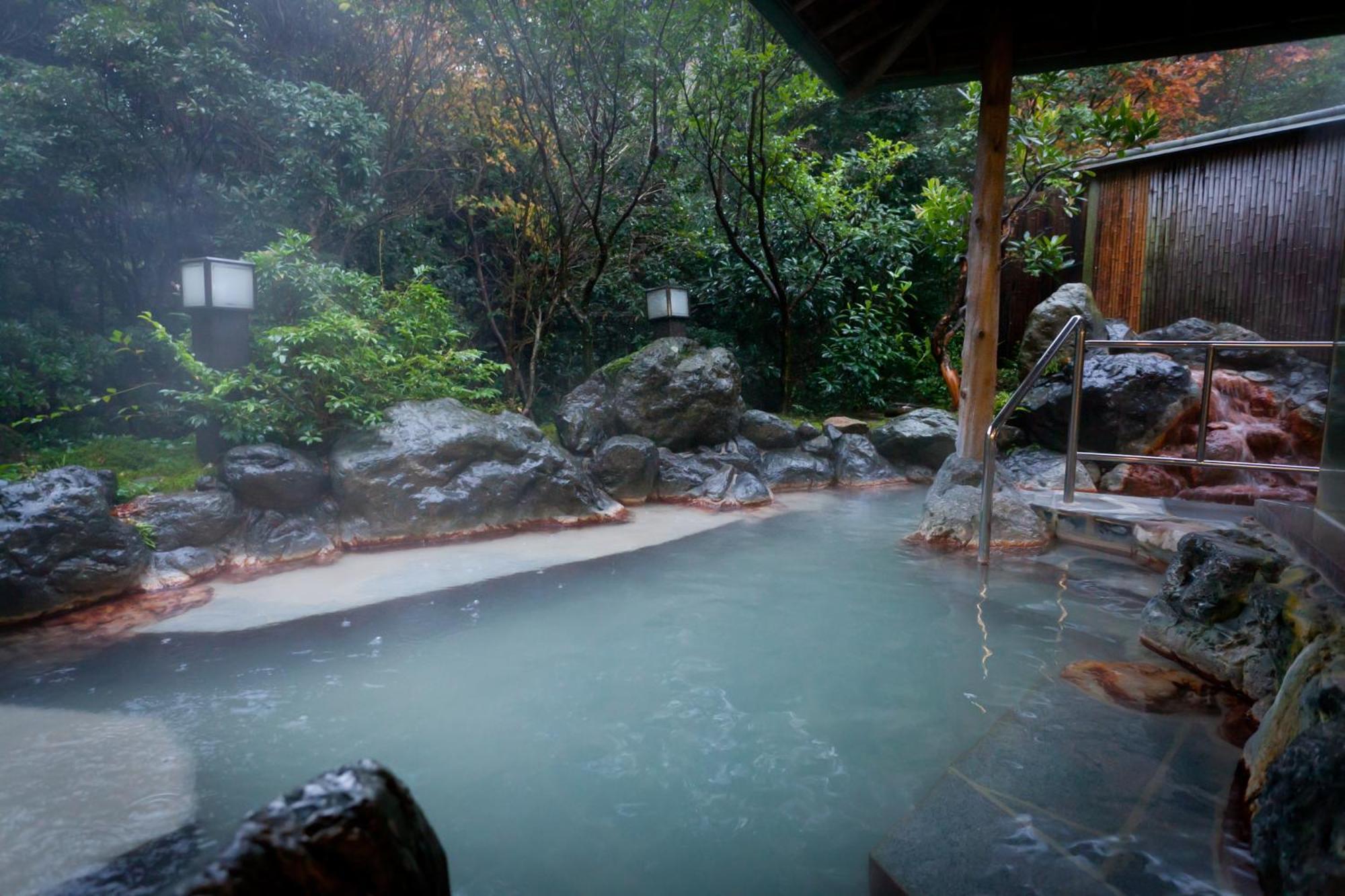 ホテル 旅亭半水盧 雲仙市 エクステリア 写真