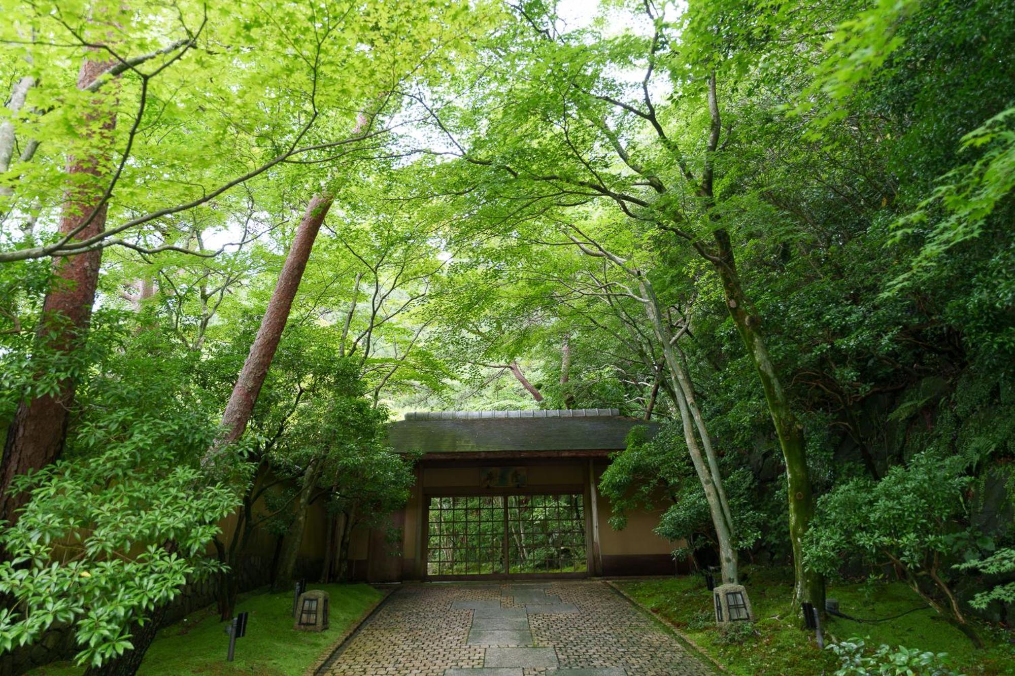 ホテル 旅亭半水盧 雲仙市 エクステリア 写真